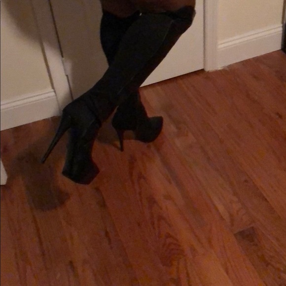Steve Madden Over the Knee boots - Picture 5 of 7